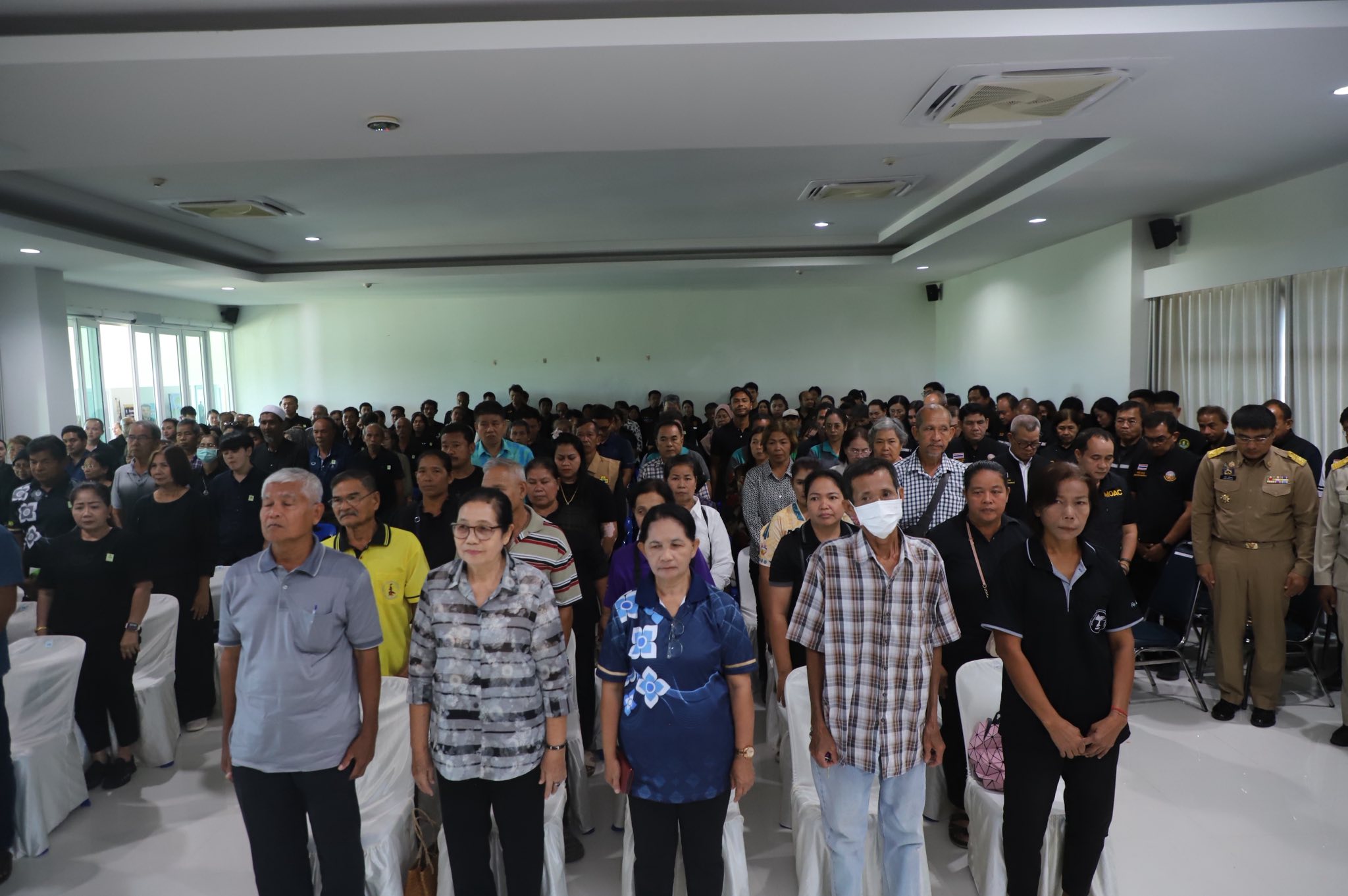 title - รมช.เกษตรฯ มอบโฉนดเพื่อการเกษตร โฉนดต้นไม้ ยกระดับที่ดินทำกินในกระบี่ หนุนเกษตรกรเข้าถึงแหล่งทุน